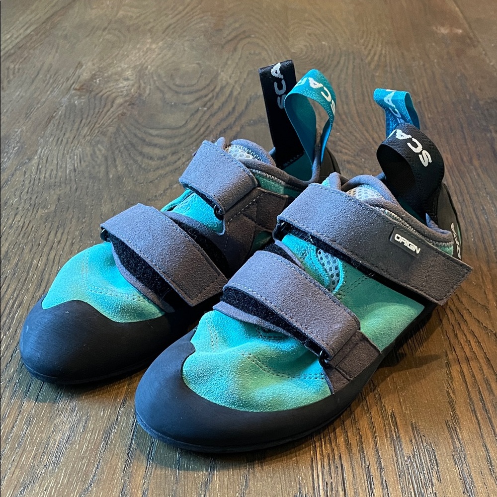 Scarpa Women’s size 5.5 Climbing Shoes